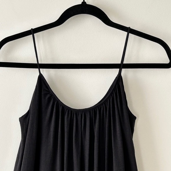 Gap Black Flowy Swing Tank Top - Picture 2 of 16